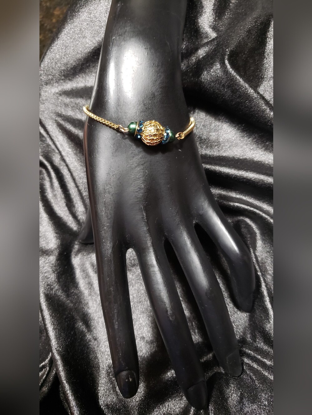 Gold and Emerald Beaded Bracelet
